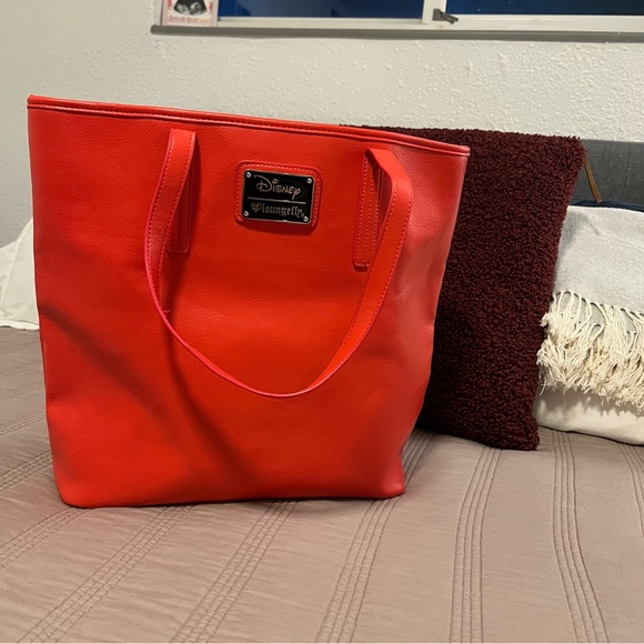 Loungefly Handbags - Loungefly Disney Red Minnie Mouse Tote Bag